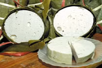 Clip chế biến giò chả trộn chất gây ung thư ở Bình Thuận