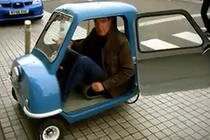 Video: Cận cảnh những chiếc ô tô nhỏ nhất thế giới