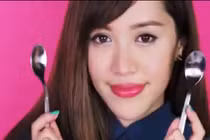 3 cách làm đẹp thần kỳ bằng thìa inox bạn nên biết