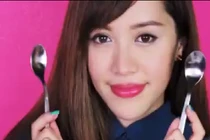 3 cách làm đẹp thần kỳ bằng thìa inox bạn nên biết