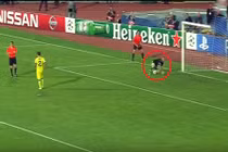 Những thủ môn đóng thế tuyệt vời nhất trong bóng đá 