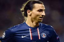 Xem lại 10 bàn thắng tuyệt đẹp của Ibrahimovic 