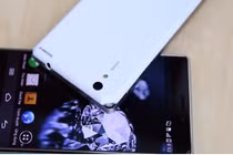 Những smartphone hấp dẫn chỉ có hàng xách tay ở Việt Nam