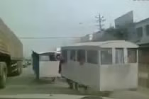 Clip phương tiện giao thông kỳ lạ