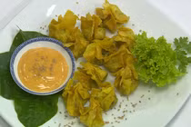 Bí quyết làm món chả giò ếch ngon đã đời