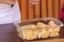 Khéo tay làm mứt khoai lang dẻo thơm đón Tết 