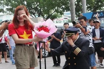 Những màn cầu hôn lãng mạn nhất khiến trái tim tan chảy