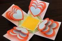Mách bạn cách làm hộp quà "độc" tặng "người ấy" dịp 8/3 