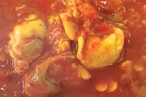 Thưởng thức mắm sò Lăng Cô đặc sản Huế