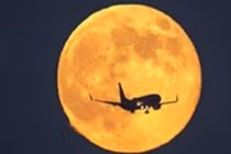 Siêu Mặt Trăng lớn nhất 70 năm qua xuất hiện trong tháng 11