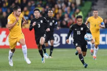 Thái Lan tiếp tục tung hỏa mù, gọi toàn 'Tây' chuẩn bị AFF Cup 2018