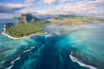 8 địa điểm du lịch dẫn đầu danh sách những điểm đến kỳ lạ nhất hành tinh