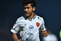 Nhờ kẽ hở AFF Cup, “Ronaldo Myanmar” ra sân đấu ĐT Việt Nam