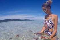 Lạc bước giữa Vương quốc sao biển ẩn mình trong làng chài đẹp nhất VN