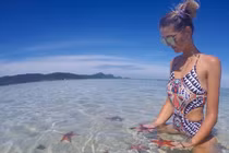 Lạc bước giữa Vương quốc sao biển ẩn mình trong làng chài đẹp nhất VN