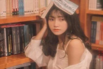 Nữ sinh đại học Thăng Long xinh đẹp quyến rũ khi làm mẫu ảnh