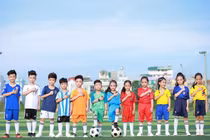 Dàn mẫu nhí Hà thành cực đáng yêu trong trang phục World Cup 2018