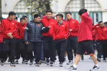 Đội tuyển Việt Nam đi bộ, thả lỏng trước trận chung kết AFF Cup