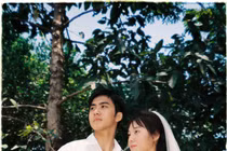 Ngây ngất với bộ ảnh cưới “chất như phim Hong kong” của cặp đôi 9X