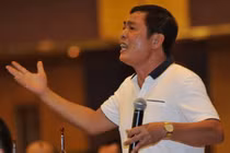 Rời VPF, ông Trần Mạnh Hùng tranh ghế của bầu Đức ở VFF