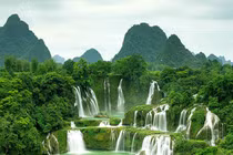 7 tours du lịch tại Việt Nam được khách du lịch nước ngoài yêu thích nhất