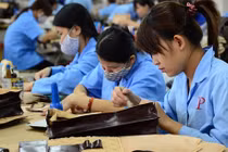 Quy định mới tiền lương doanh nghiệp có hiệu lực từ tháng 11