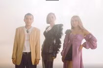 Dân mạng phản ứng bất ngờ khi bị chê sống ảo trong MV mới của Tóc Tiên