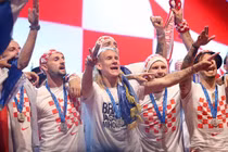 Tuyển Croatia dùng toàn bộ 29,5 triệu USD tiền thưởng World Cup làm từ thiện