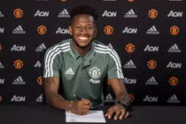 M.U xác nhận đã sở hữu Fred