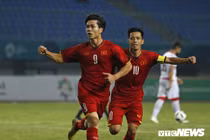 Cầu thủ xuất sắc nhất AFF Cup 2018: Công Phượng, Quang Hải là ứng viên hàng đầu