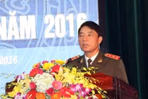 Ai có thẩm quyền giáng cấp tướng Bùi Văn Thành, Trần Việt Tân?