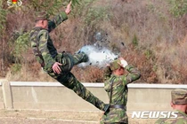 Ảnh hiếm lực lượng đặc biệt Triều Tiên khiến Mỹ-Hàn hãi