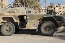 Tiết lộ xe bọc thép Nga bị IS tóm sống ở Palmyra