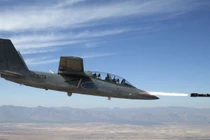 Cường kích “Bọ cạp” Mỹ lần đầu bắn rocket, tên lửa