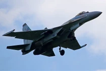 Sergey Bogdan đào tạo phi công Trung Quốc lái Su-35?