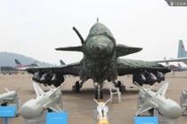 Trung Quốc lộ kho vũ khí “khủng” trên tiêm kích J-10B