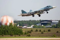 Tiết lộ "sốc" điểm yếu siêu tiêm kích Su T-50 Nga