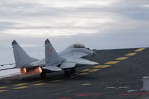 Vì sao tiêm kích hạm MiG-29K Nga rơi gần Syria? 