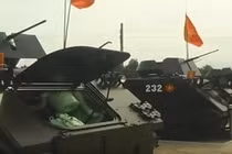 Chiêm ngưỡng nội thất xe bọc thép M113 của Việt Nam