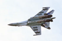 Theo dõi phi công Trung Quốc bay Su-35 ở Nga 