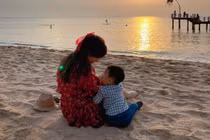 Lộ diện con trai đầu lòng kháu khỉnh của Hòa Minzy