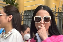 Diệp Lâm Anh khóc như mưa sau phiên tòa ly hôn Đức Phạm