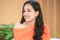 Mai Phương Thúy lên tiếng về scandal mặc áo dài phản cảm 8 năm trước