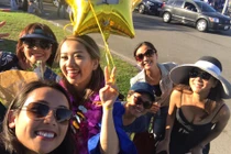 MC Kỳ Duyên tuổi U60 mặc như gái 18 dịp con tốt nghiệp