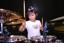 Cậu bé đánh trống hứa hẹn đốt nóng bán kết Vietnam's Got Talent