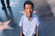 Sự thật nghệ sĩ Việt đầu tiên được vinh danh trên Đại lộ Danh vọng