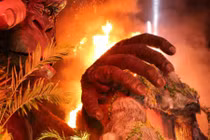 Sân khấu “Kong: Skull Island“: Từ hoành tráng đến cháy rụi