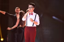 Đức Phúc cover nhạc phim "Hậu duệ của mặt trời"