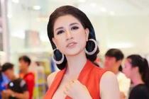 Trang Trần công khai địa chỉ nhà, thách người đến tạt mắm tôm