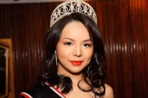 Hoa hậu Canada bị TQ cấm nhập cảnh thi Miss World 2015
